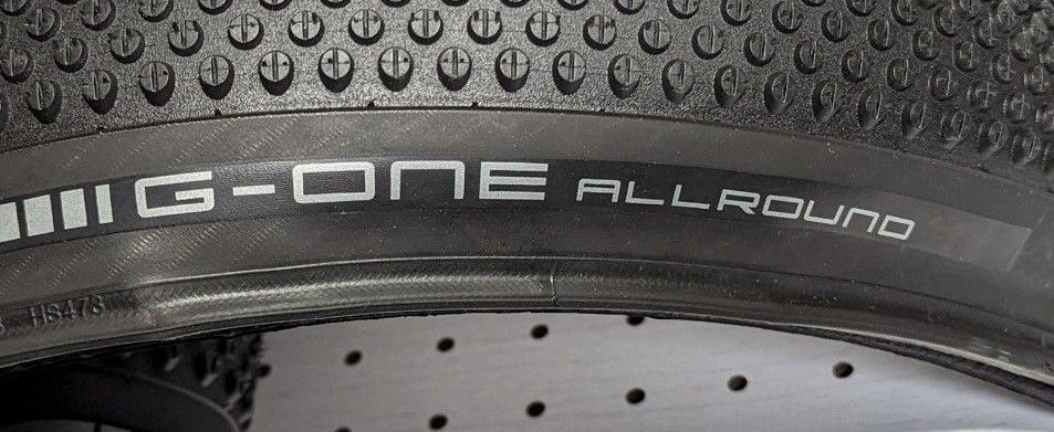 schwalbe g-one allround 27.5×2.25 ペア