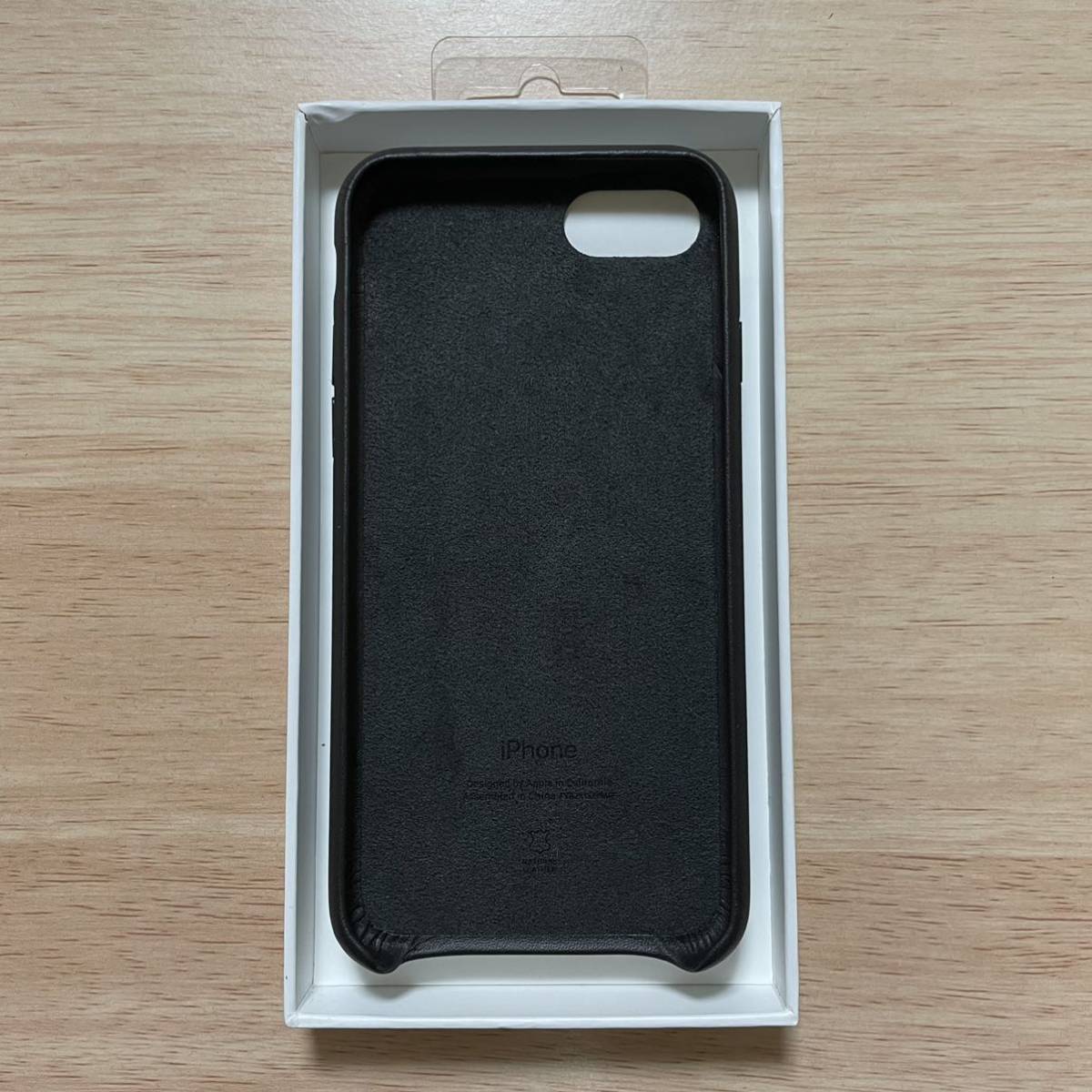 ★新品★ Apple アップル 純正 iPhone 7 / 8 / SE レザーケース・ブラック 219B17_画像5