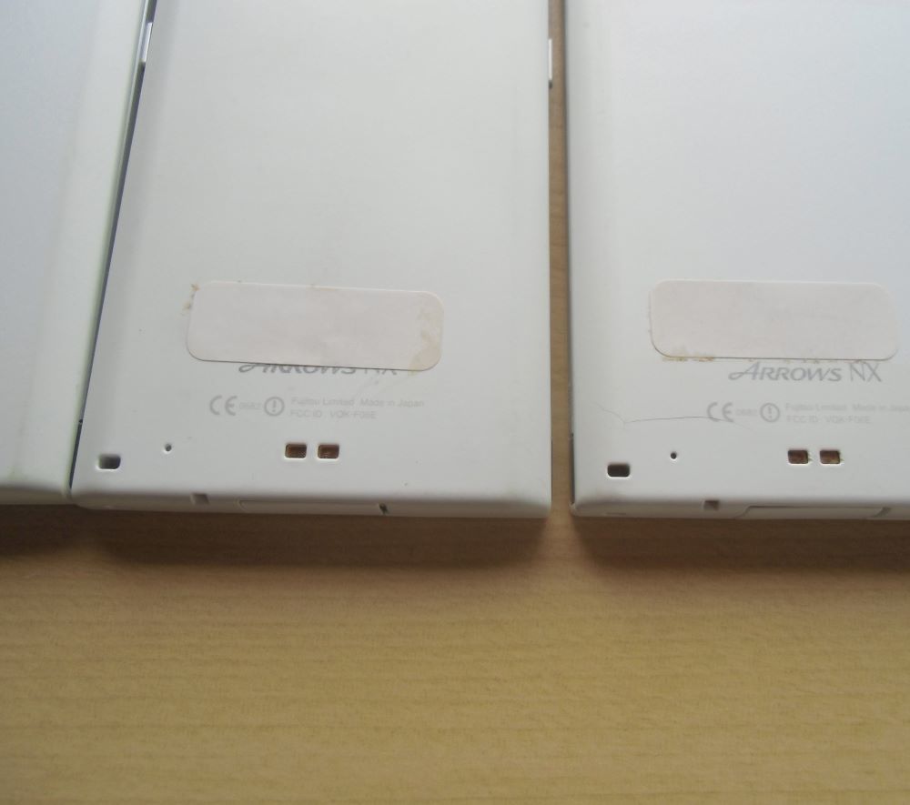 【5台まとめ売り】docomo ARROWS NX F-06E ホワイト Fujitsu ワンセグ付の画像4