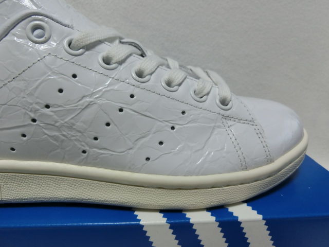 新品 Originals STAN SMITH W 22.5cm 白 パテントレザー スタンスミス W 定価16,500円 しわ加工 外箱タグ付 _画像9