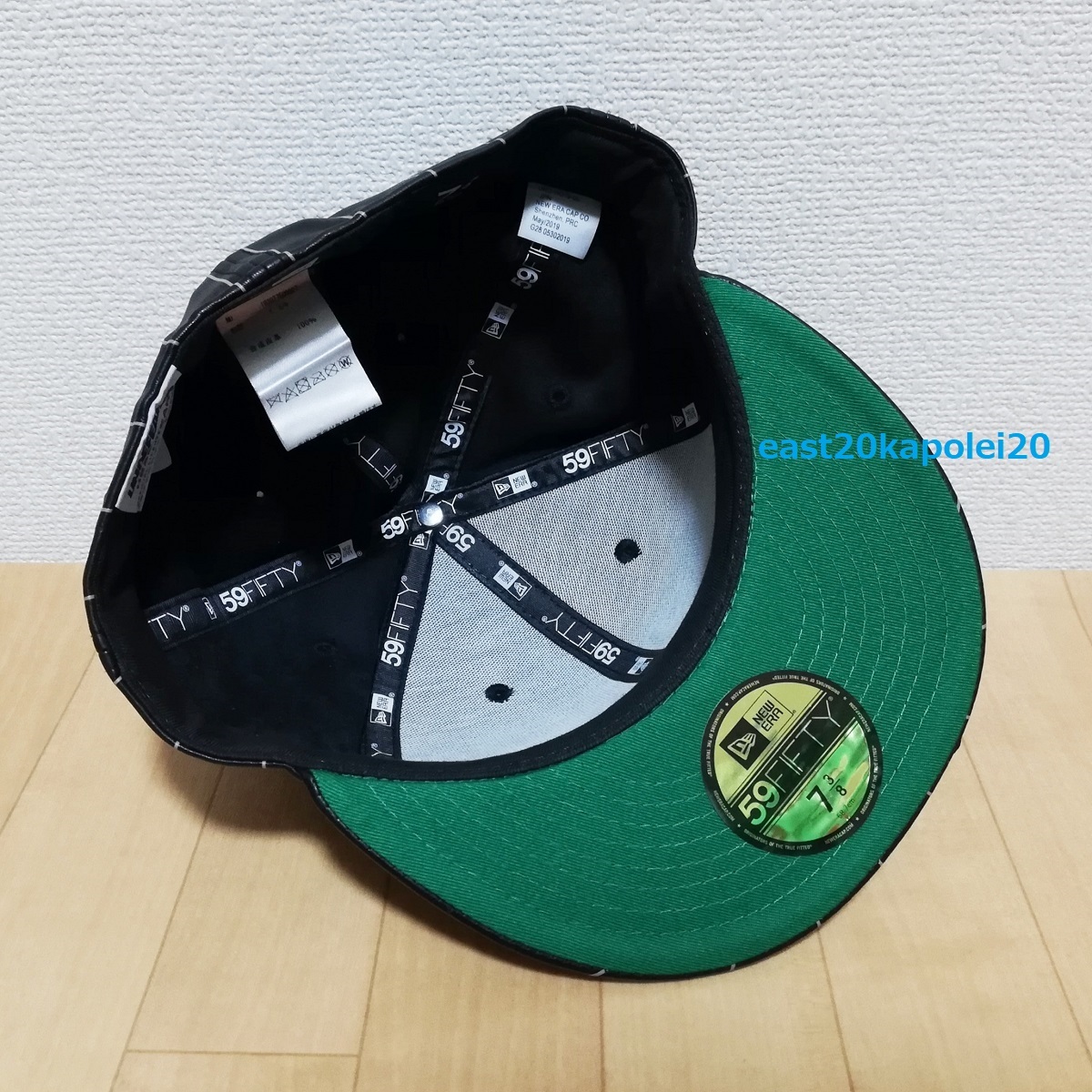 NEWERA × UNDEFEATED ニューエラ アンディフィーテッド ロゴ 刺繍 レザー 合皮 59FIFTY キャップ 帽子 黒 ブラック 7 3/8 58.7㎝ 試着程度