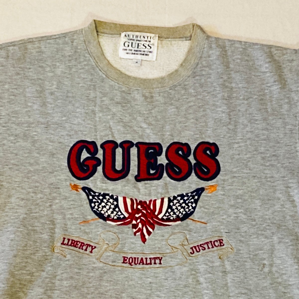 GUESS U.S.A.　ビッグロゴ 刺繍　スウェット トレーナー　グレー　M　_画像2