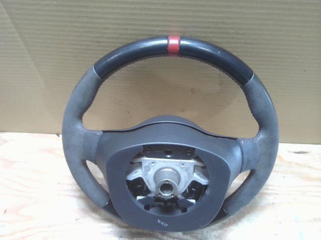  Note E12( Nismo previous term ) steering wheel 