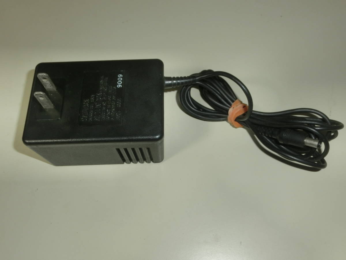 YAMAHA Yamaha AC adapter PA-3 input AC100V output DC10V 700mA