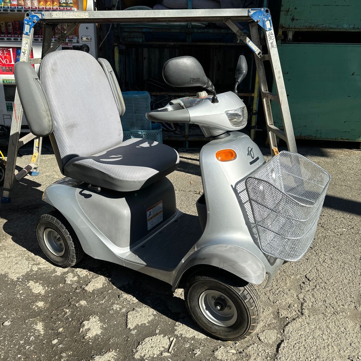 Yahoo!オークション - 岐阜発 トヨタ TOYOTA セニアカー Yahoo!オークション - 岐阜発 トヨタ TOYOTA セニアカー