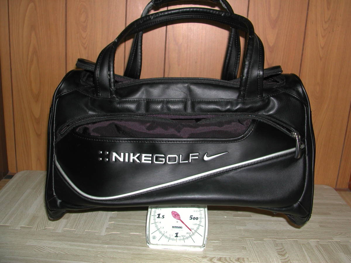 NIKEGOLF ナイキゴルフ　ボストンバッグ ブラック　横幅48cm 高さ開口部まで約26cm　奥行き（マチ）約24cm_画像10