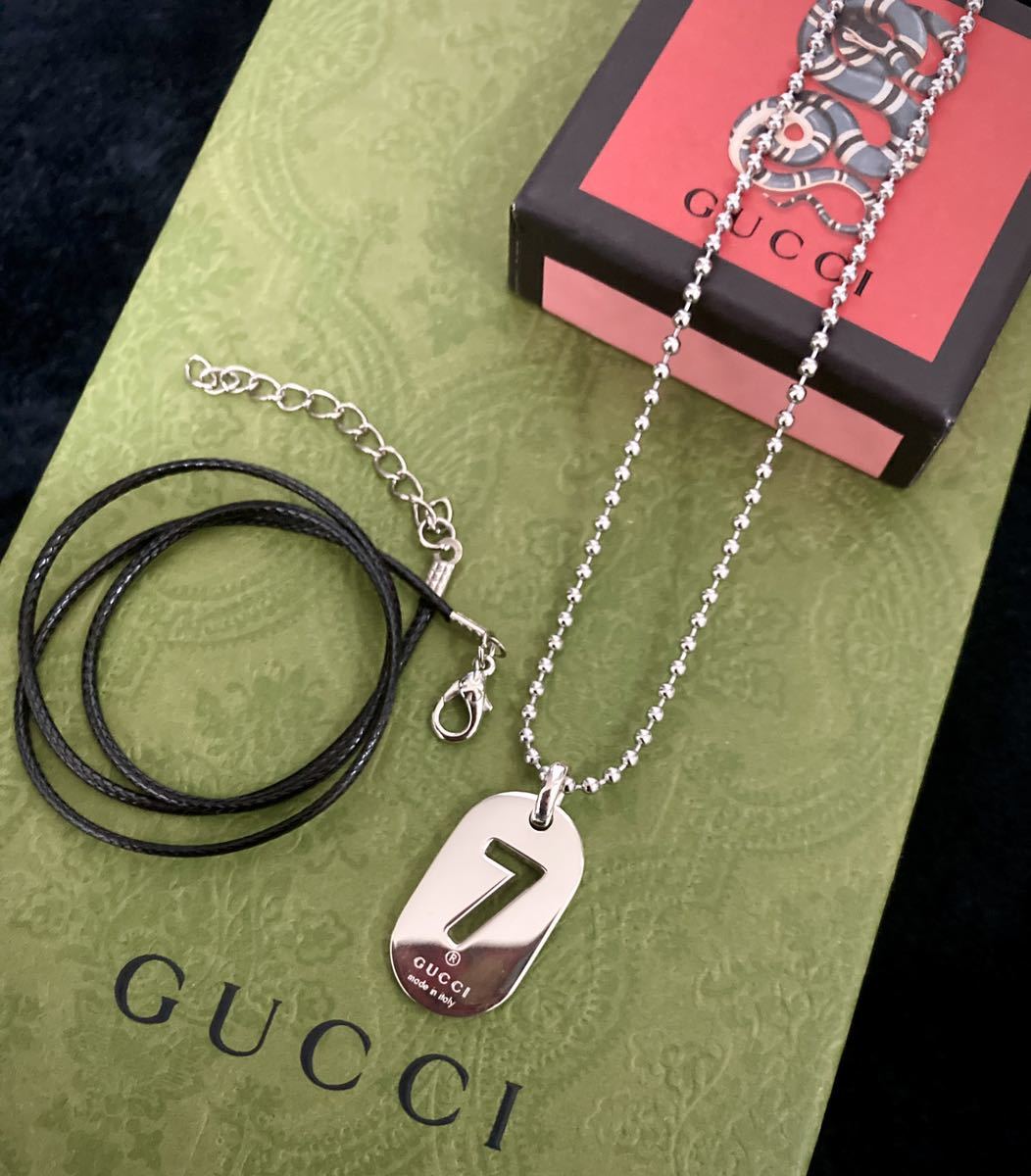 GUCCI/グッチ NO 7/ナンバープレート7 ネックレス/ペンダント GUCCI/グッチ NO 7/ナンバープレート7 ネックレス/ペンダント