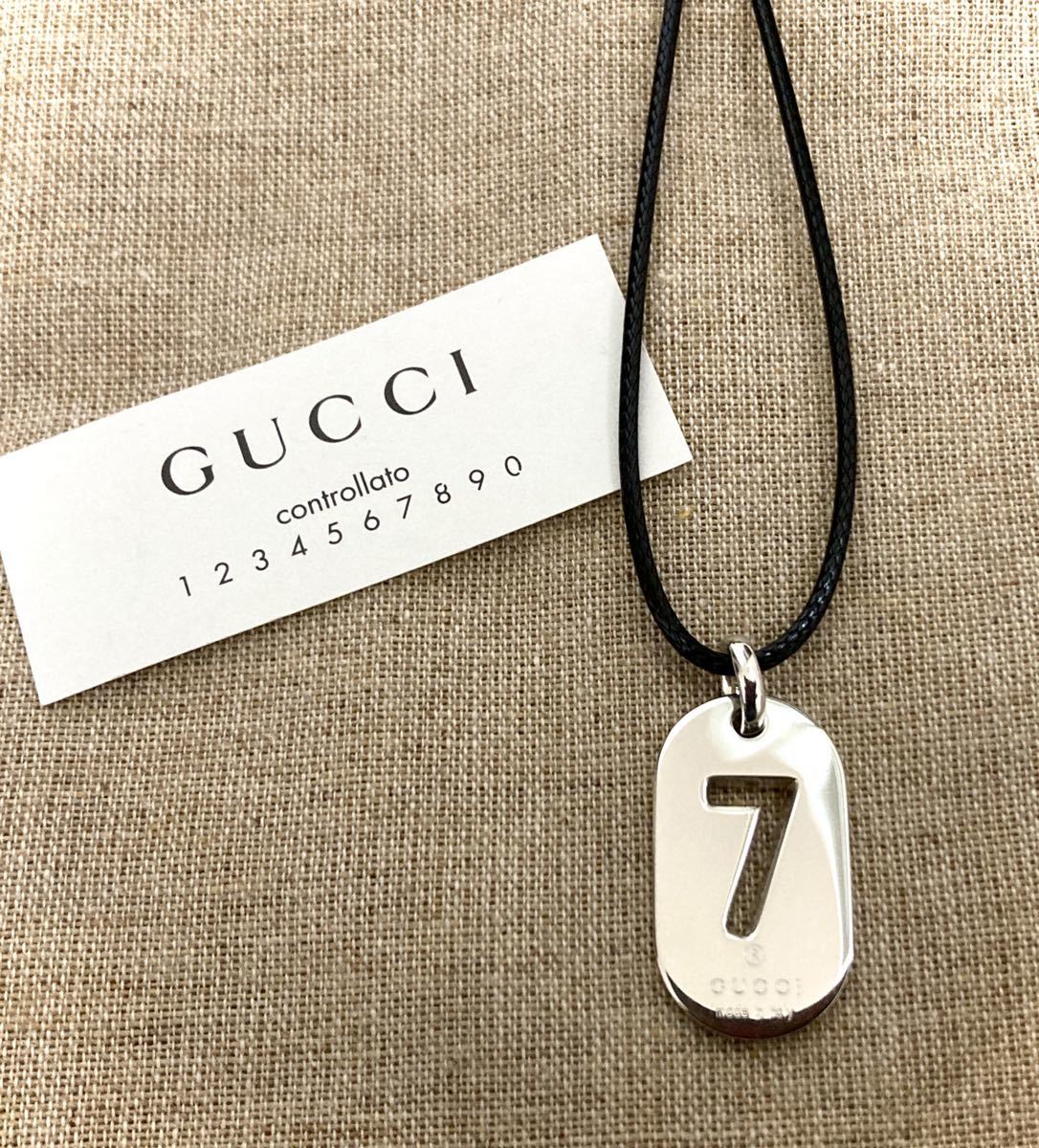 GUCCI/グッチ NO 7/ナンバープレート7 ネックレス/ペンダント GUCCI/グッチ NO 7/ナンバープレート7 ネックレス/ペンダント