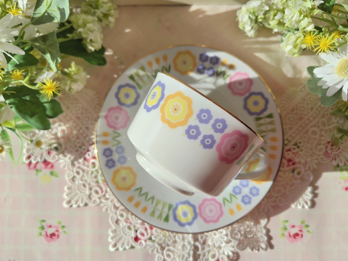 未使用☆Noritake ノリタケ レトロ ポップ 可愛い カップ&ソーサー 1客セット ビンテージ ファンシー 宇山あゆみ ナルミ_画像7