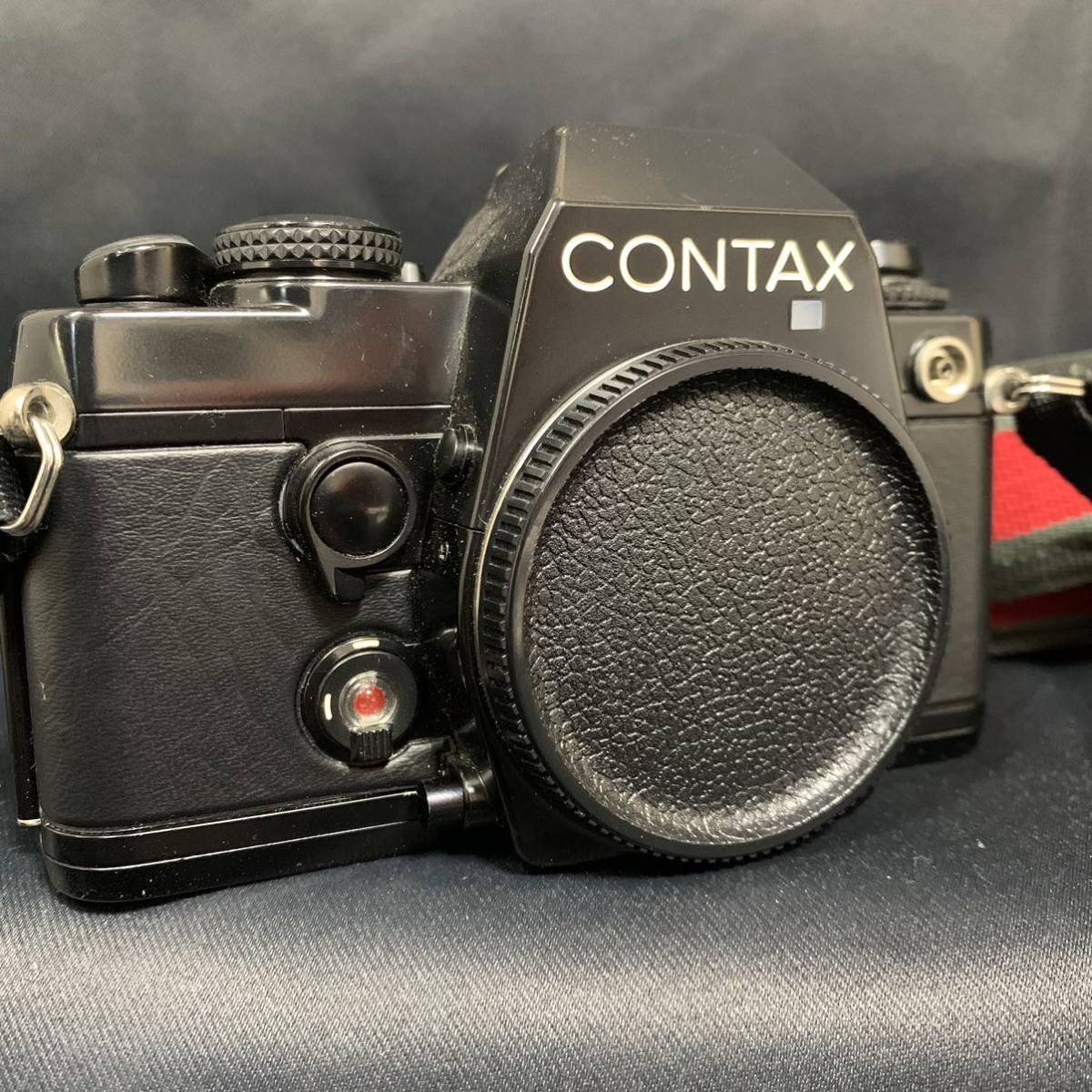 CONTAX コンタックス 139 QUARTZ ボディ フィルムカメラ 一眼レフカメラ / SONY ソニー ストラップ付き 動作未チェック _画像1