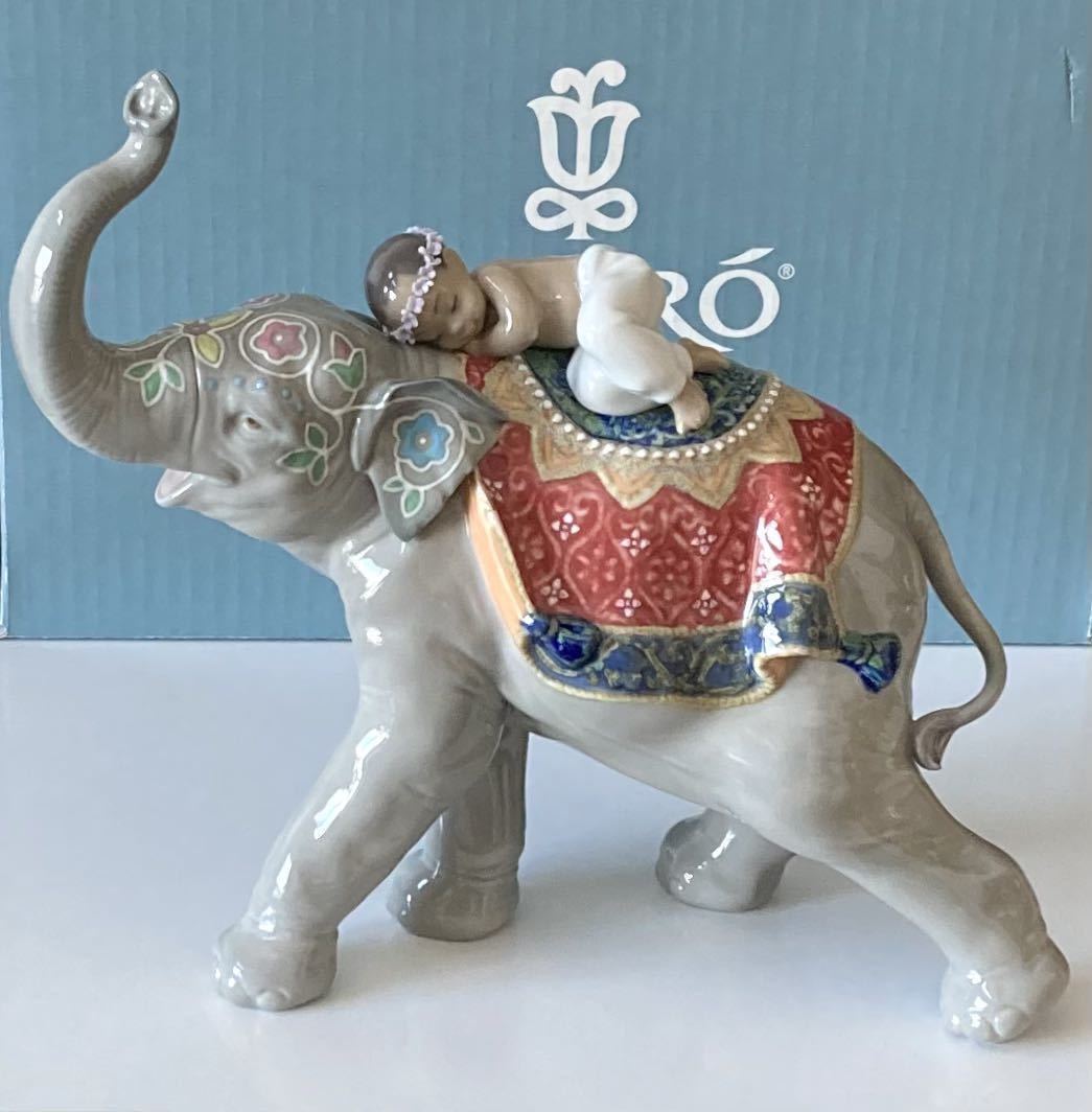 リヤドロ　ジャイプール祭　＃8478　象と赤ちゃん　フィギュリン 箱付き　美品　インド　ヒンドゥー教　ホーリー　リアドロ _画像1