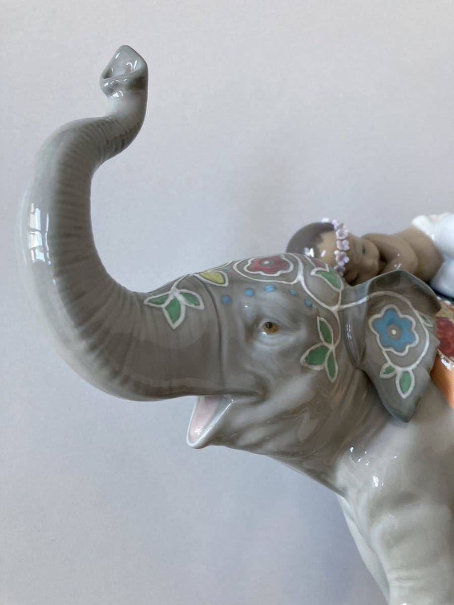 リヤドロ　ジャイプール祭　＃8478　象と赤ちゃん　フィギュリン 箱付き　美品　インド　ヒンドゥー教　ホーリー　リアドロ _画像7