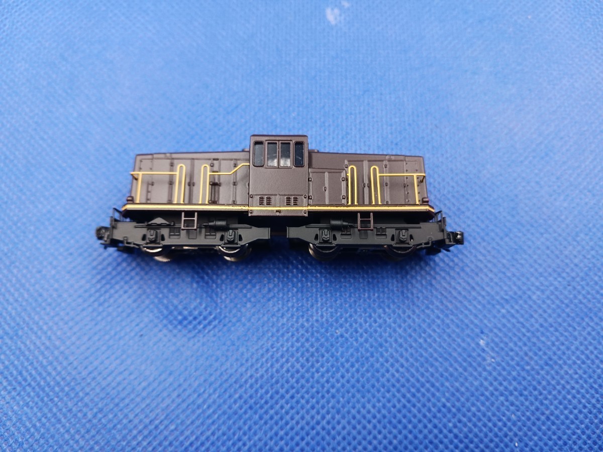 * free shipping beautiful goods prompt decision have * world industrial arts special project goods National Railways DD12 Ⅱ diesel locomotive old standard color tea color yellow obi painted final product 