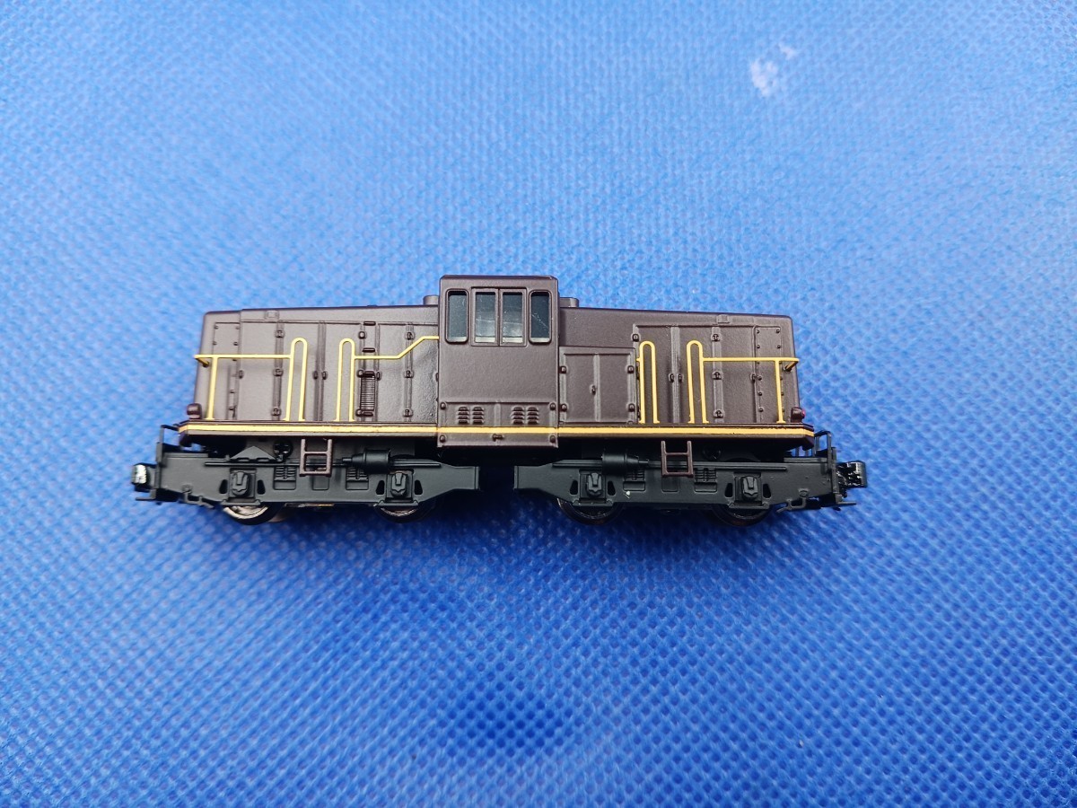 * free shipping beautiful goods prompt decision have * world industrial arts special project goods National Railways DD12 Ⅱ diesel locomotive old standard color tea color yellow obi painted final product 