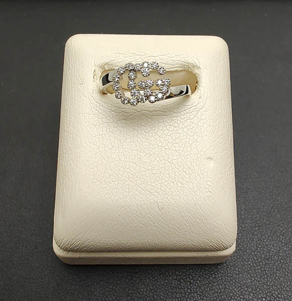 【中古品】K18　グッチ　ダブルG　ダイヤモンドリング　指輪　サイズ11　イタリア製