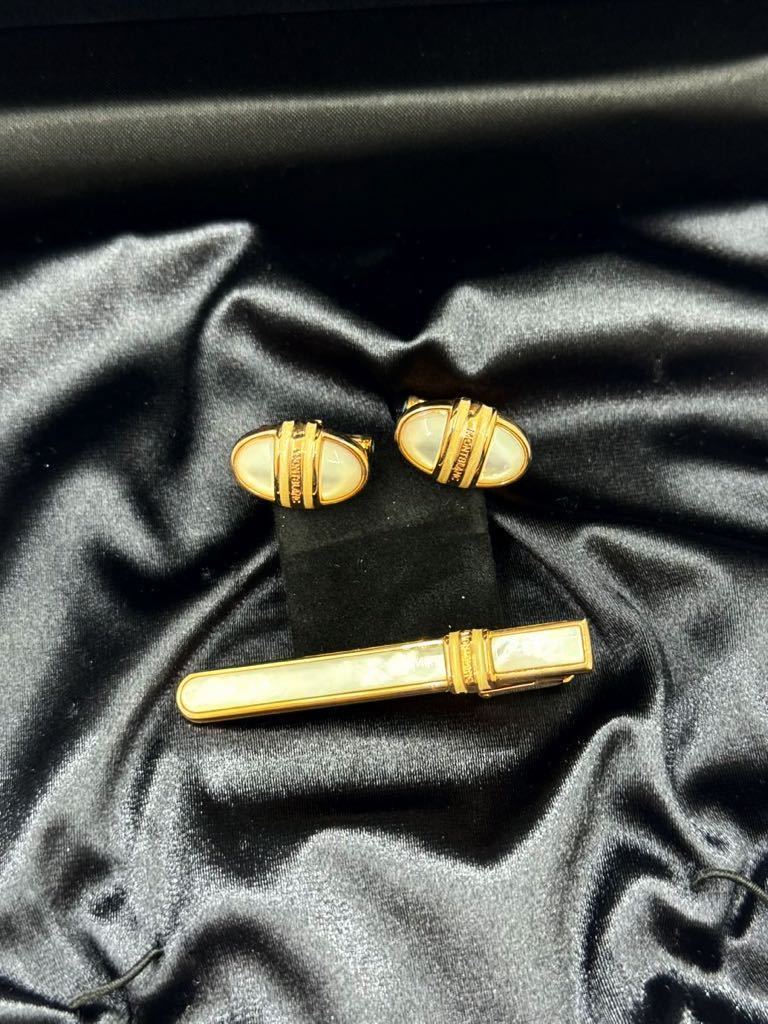 未使用品 モンブラン ネクタイピン カフス 75周年 未使用品 モンブラン ネクタイピン カフス 75周年