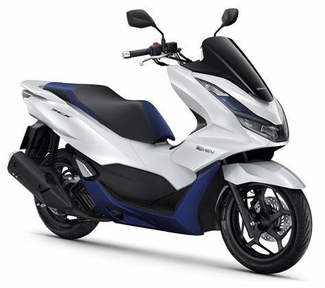 ※送料込　PCX　純正　リザーブタンク　リッド　フタ　JK05　JK06　KF47　PCX125　PCX160　ステップ　右ステップ　フロア　インナーカウル_画像2