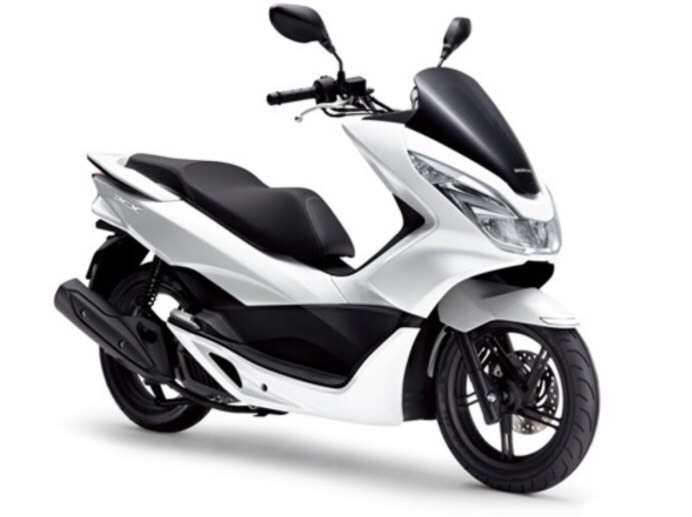 ※送料込み PCX 純正 リザーブタンク リッド フタ JF56 KF18 PCX125 PCX150 ステップ 右ステップ フロア インナーカウルの画像2