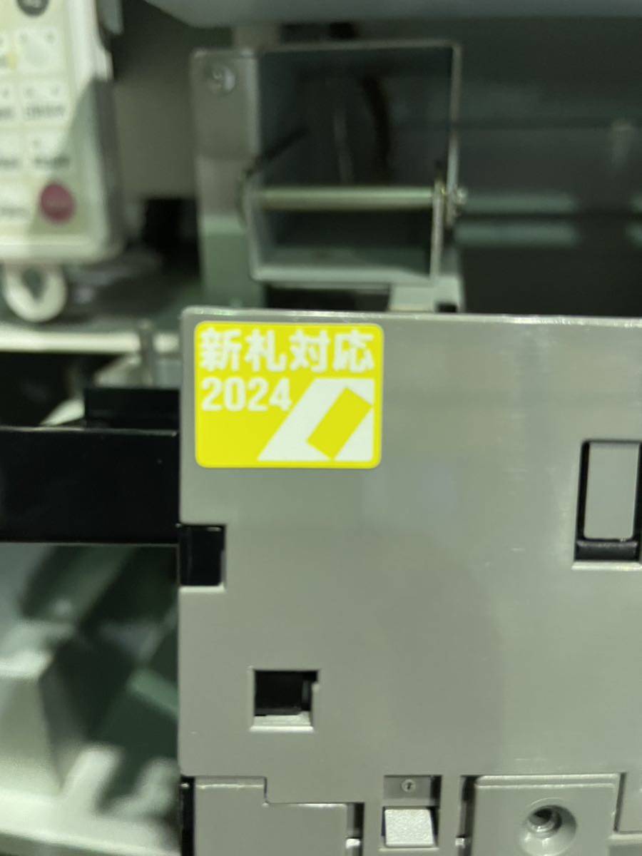 【値引します！】VT-B10 券売機 券職人 GLORY グローリー 【新500円対応・令和の新札対応済】中古・簡易清掃・動作確認済みの画像4