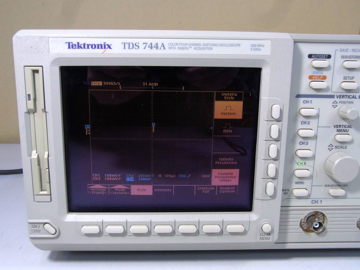 Tektronix TDS744A デジタルオシロスコープ 管理番号：RH-907_画像3