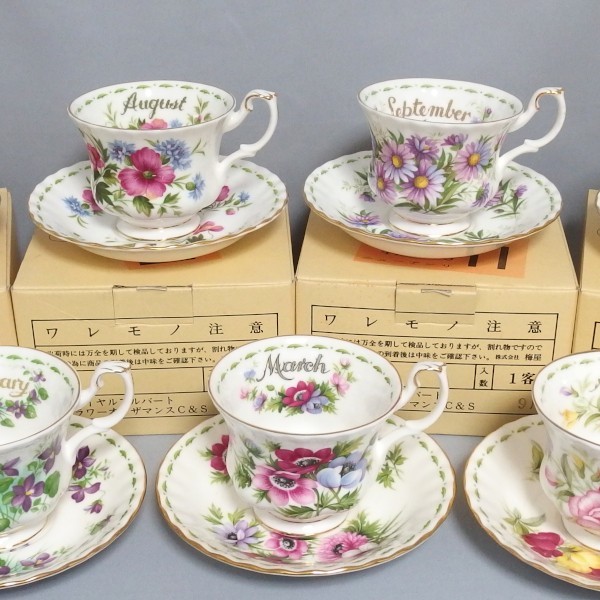 美品★ROYAL ALBERT Flower of the Month カップ＆ソーサー 11客セット フラワー オブ ザ マンス マンスリー ロイヤルアルバート★_画像3