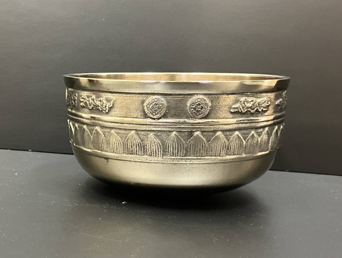◇【時代物希少品・寺院仏具】真宗大谷派・紋入りりん・りん ◇【時代物希少品・寺院仏具】真宗大谷派・紋入りりん・りん