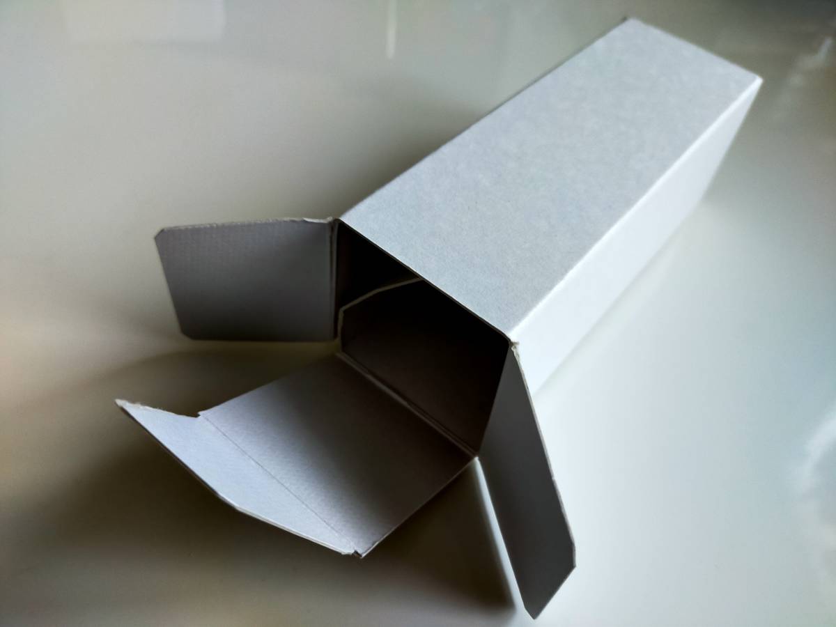 ST管用 丈夫な白箱 (0.5mm厚) スモールサイズ 10枚 約45x45x146mm ハンドメイド品_完成品イメージ