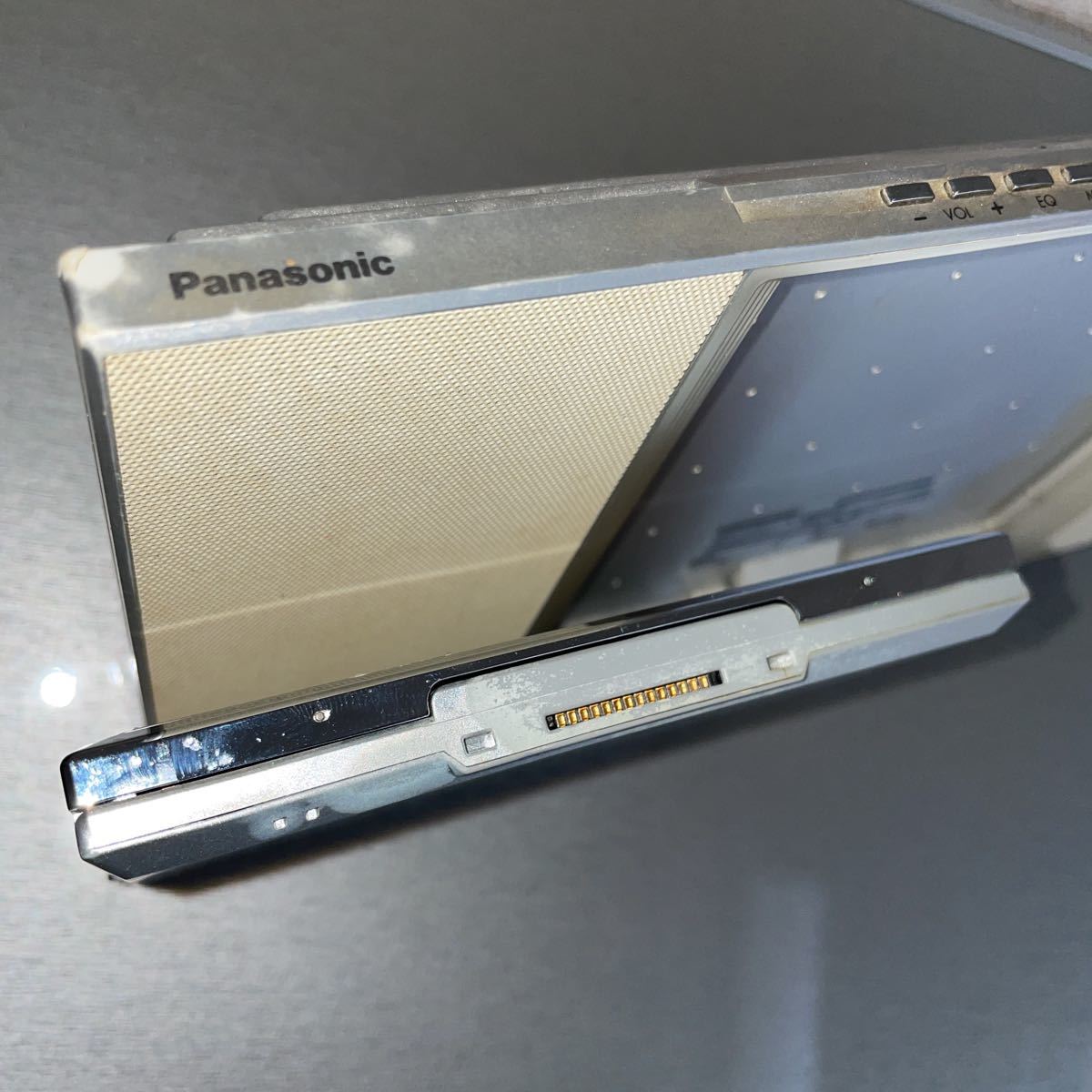 RE119d ジャンク 希少 パナソニック Panasonic SL-J900-N ポータブル MP3 CDプレーヤー スピーカー充電台付き 部品取り 1円〜スタート_画像8