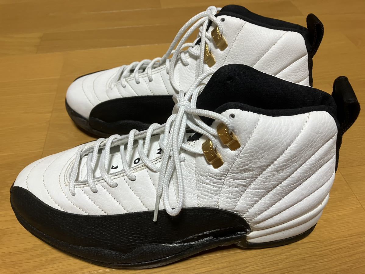 【未使用品】ナイキ NIKE AIR JORDAN 12 スニーカー US8.5 26.5センチ ホワイト ※難あり(底面接着剤劣化により剥がれ)_画像3