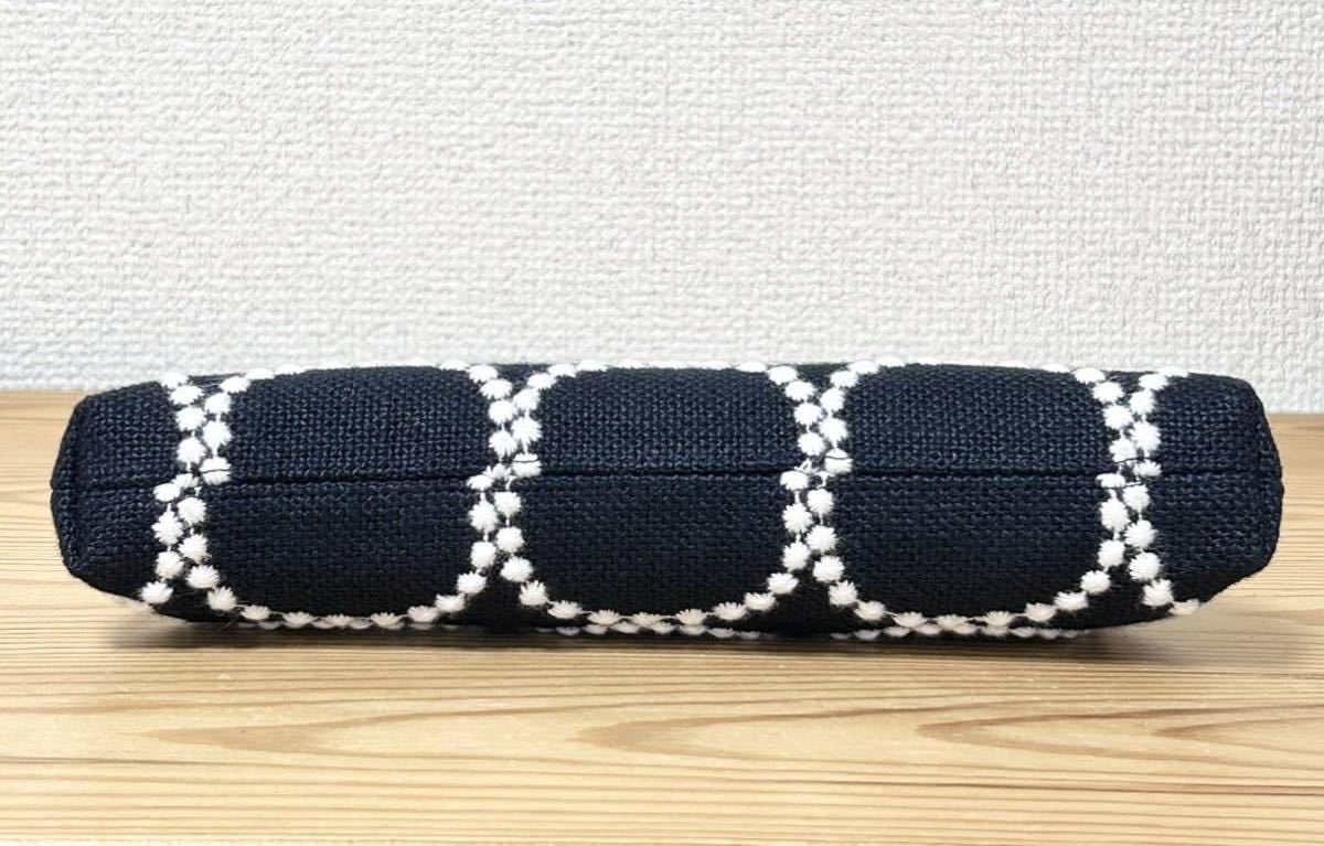 ★ ハンドメイド がま口ポーチ ペンケース めがねケース tambourine ネイビー 刺繍 ★ ミナペルホネン タンバリン 生地 はぎれ 使用 mina_画像6