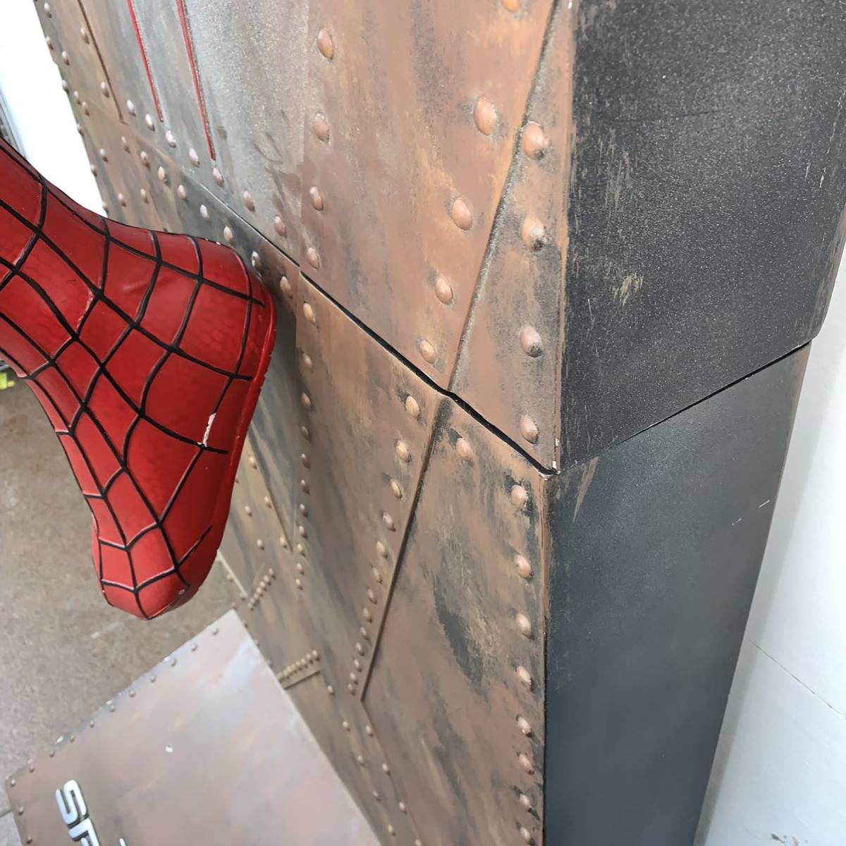Yahoo!オークション - スパイダーマン 等身大スケール オブジェ Yahoo!オークション - スパイダーマン 等身大スケール オブジェ