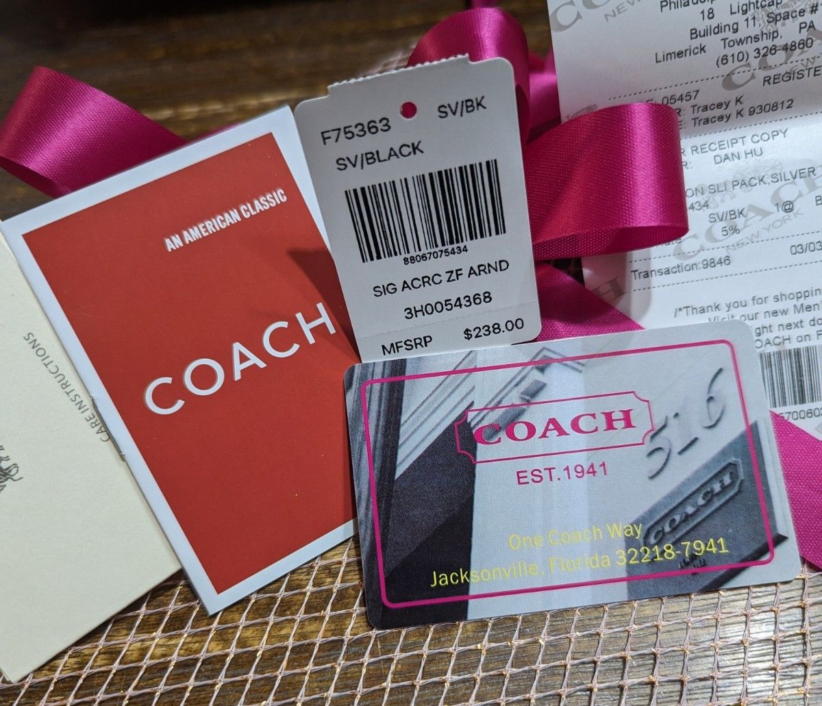 限定デザイン新品未使用！ coach / コーチ×ピーナッツコラボ スヌーピーデザイン 長財布 F53773 ホワイト