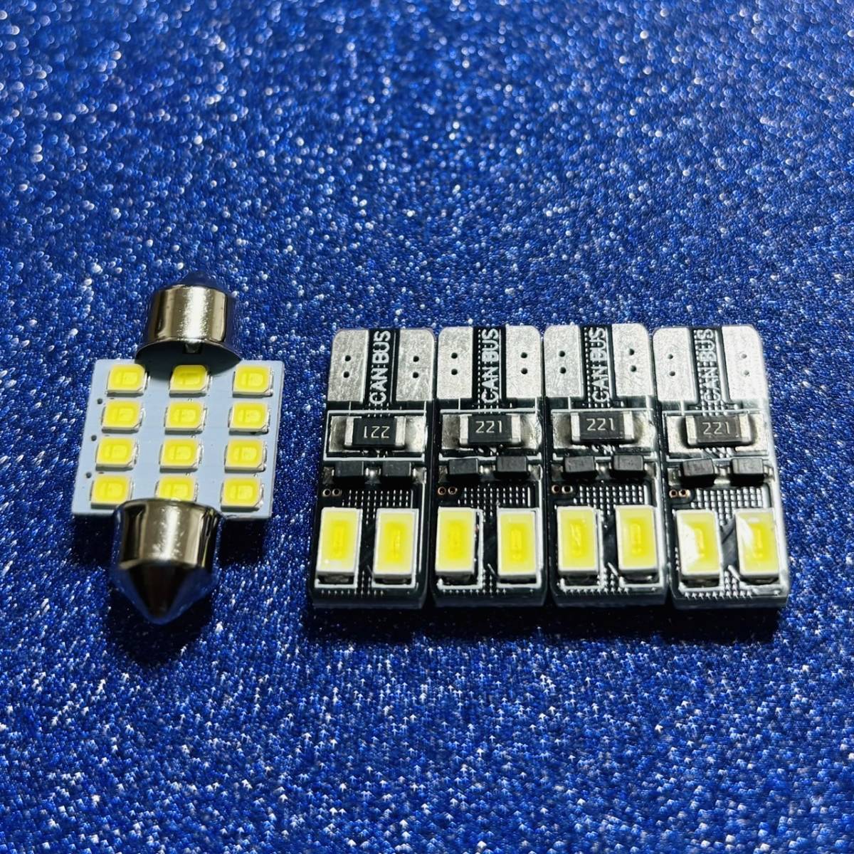 超爆光！LA300S/310S ミラ イース ルームランプ T10 LED 5個セット ホワイト ダイハツ カスタム_画像1