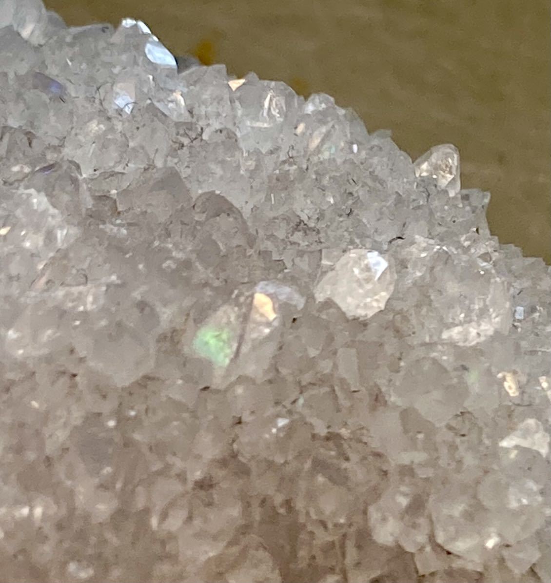 インド　デカンタ産天然アナンダライトクラスター　天然レインボー水晶結晶　317g綺麗^ ^激レア石^ ^_画像1