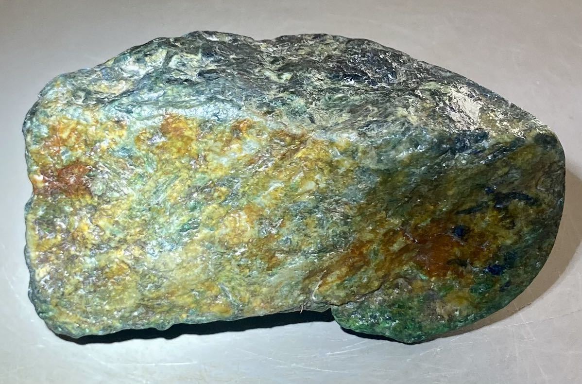 ミャンマー産天然本翡翠原石471g１面磨き済み［JADEITE］綺麗^ ^高品質^ ^_画像4