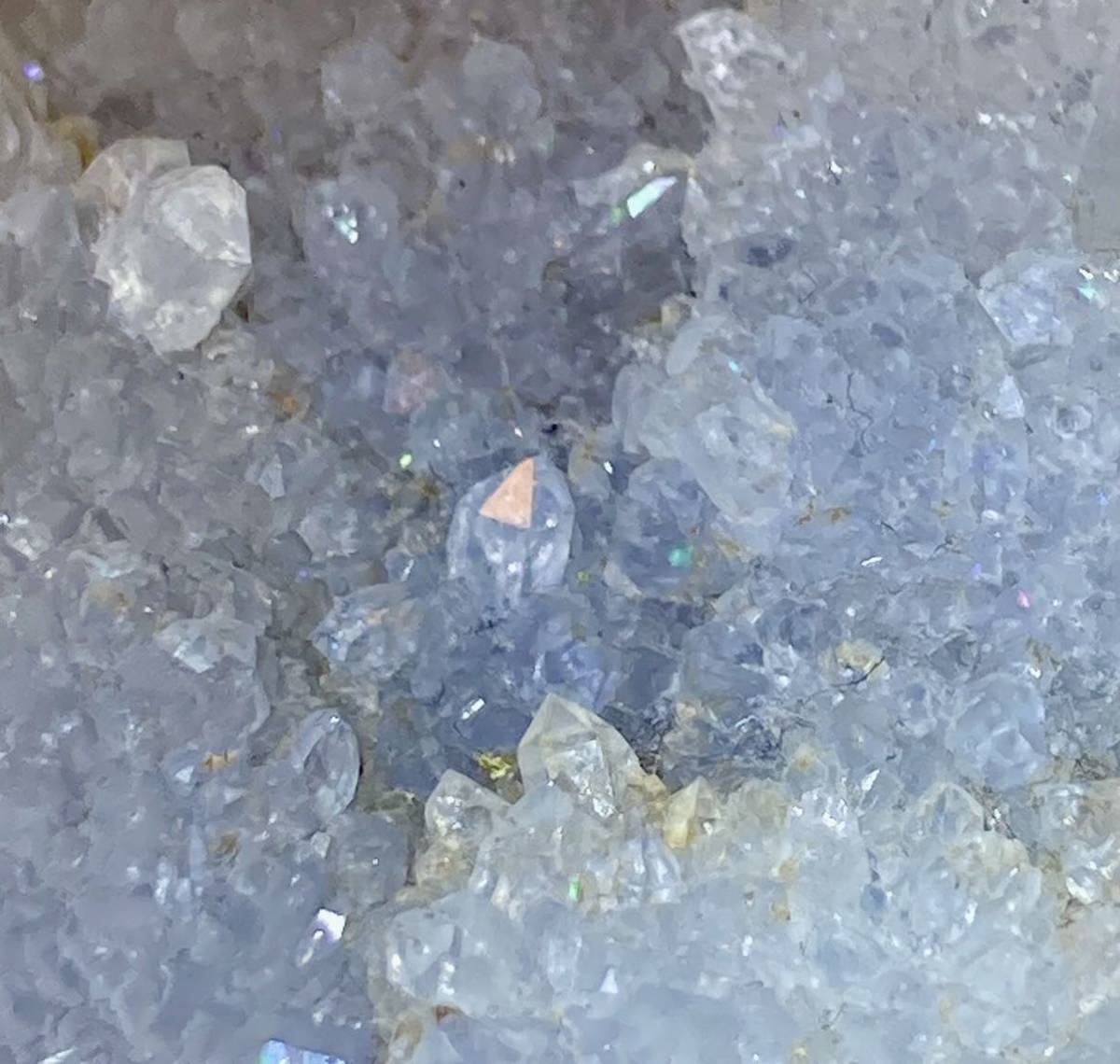 インド　デカンタ産天然アナンダライトクラスター　天然レインボー水晶結晶　237g綺麗^ ^激レア石^ ^_画像2