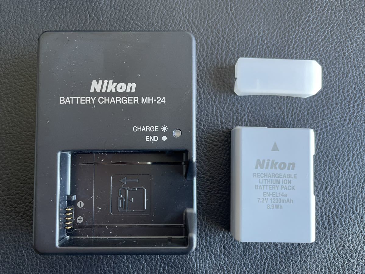 美中古品☆Nikon D5600 デジタル一眼レフ デジタルカメラ ボディ 本体 ケース、取説、ドライボックス付 動作確認済み_画像8