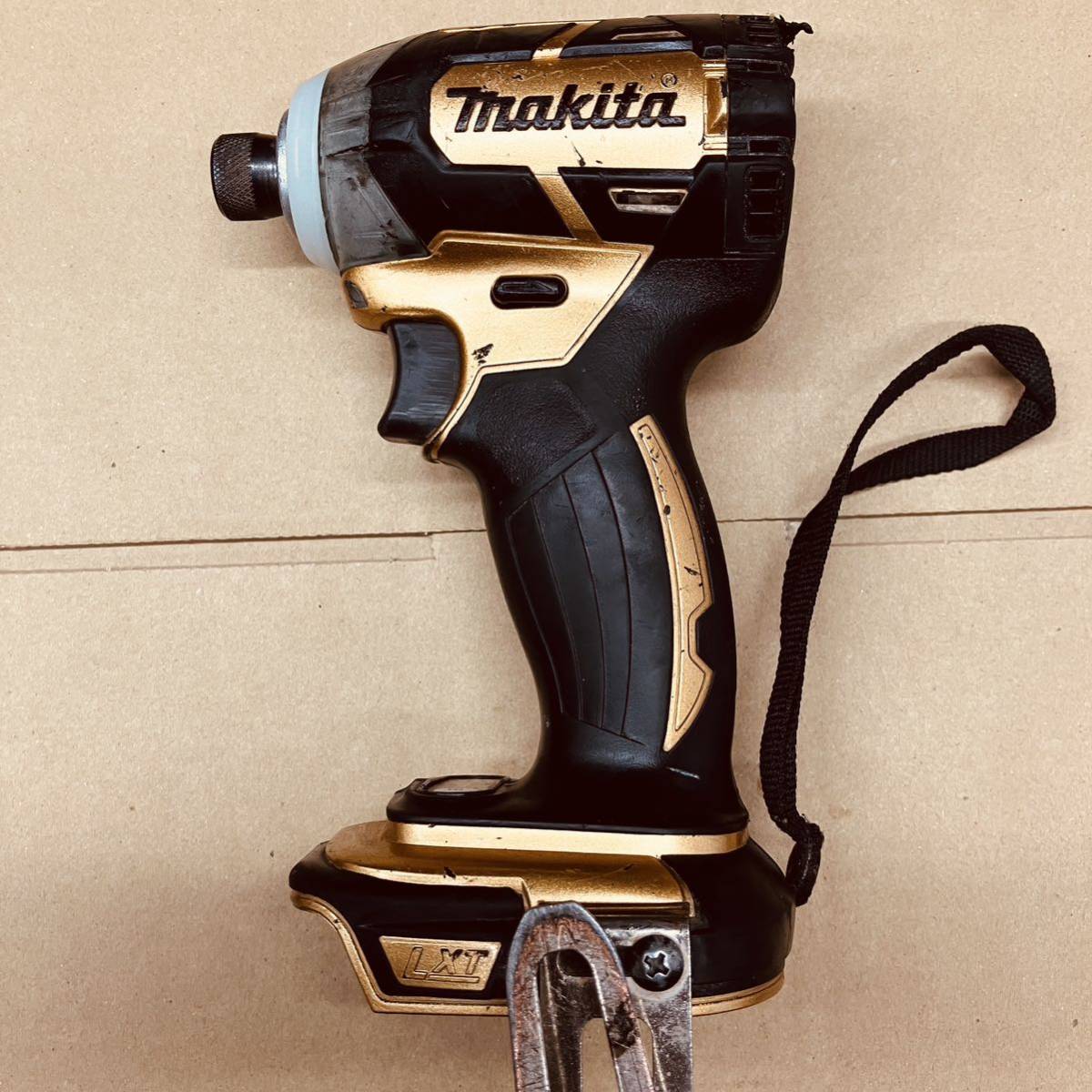 中古品 マキタ TD148DZ 18V 充電式インパクトドライバ 本体のみ 中古品 マキタ TD148DZ 18V 充電式インパクトドライバ 本体のみ