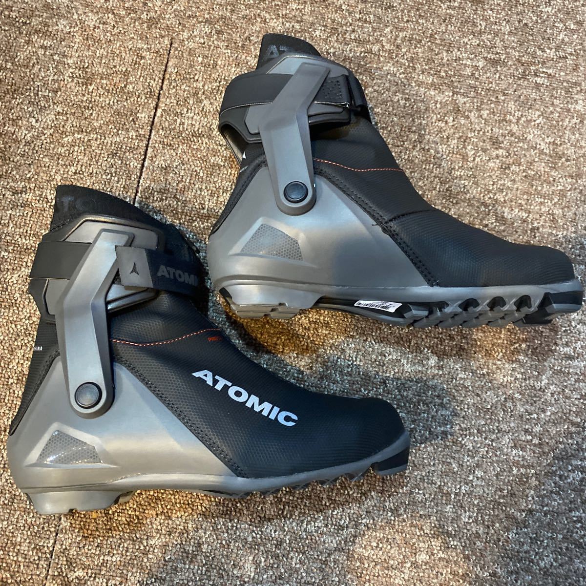 アトミック PRO S2 23.5センチ アトミック PRO S2 23.5センチ