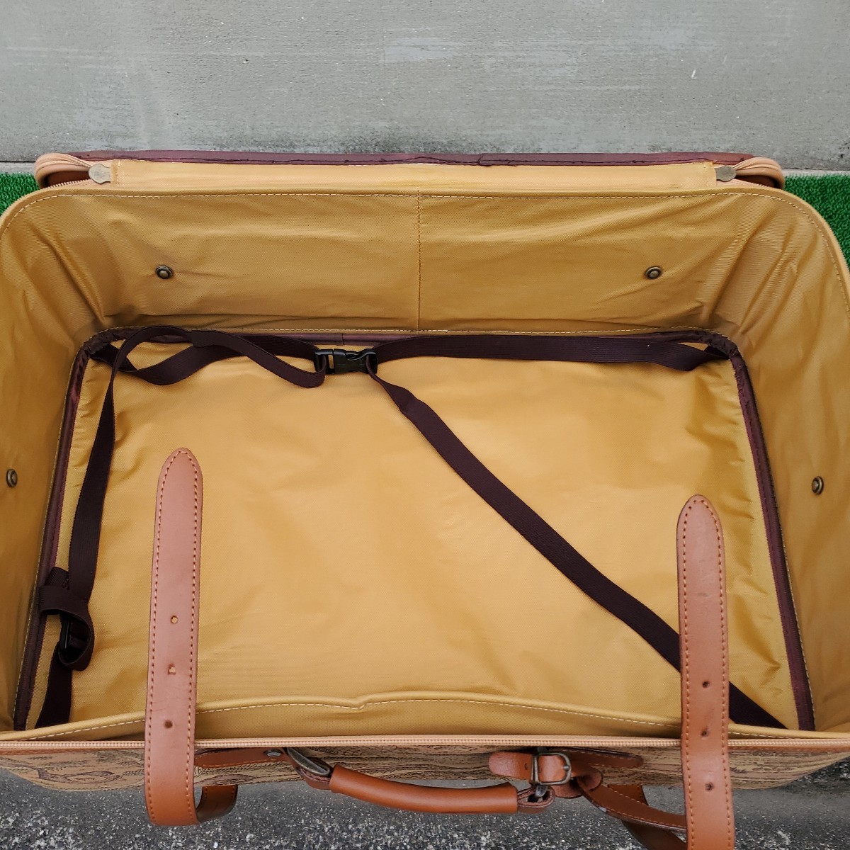 激レア ディズニートランク マクドナルド レトロ コラボ 旅行鞄 スーツケース ヴィンテージ 限定 非売品