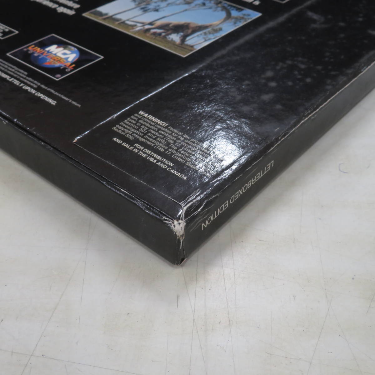 B00177310/●LD3枚組ボックス/「Jurassic Park (ジュラシック・パーク/Letterboxed Edition)」_画像3