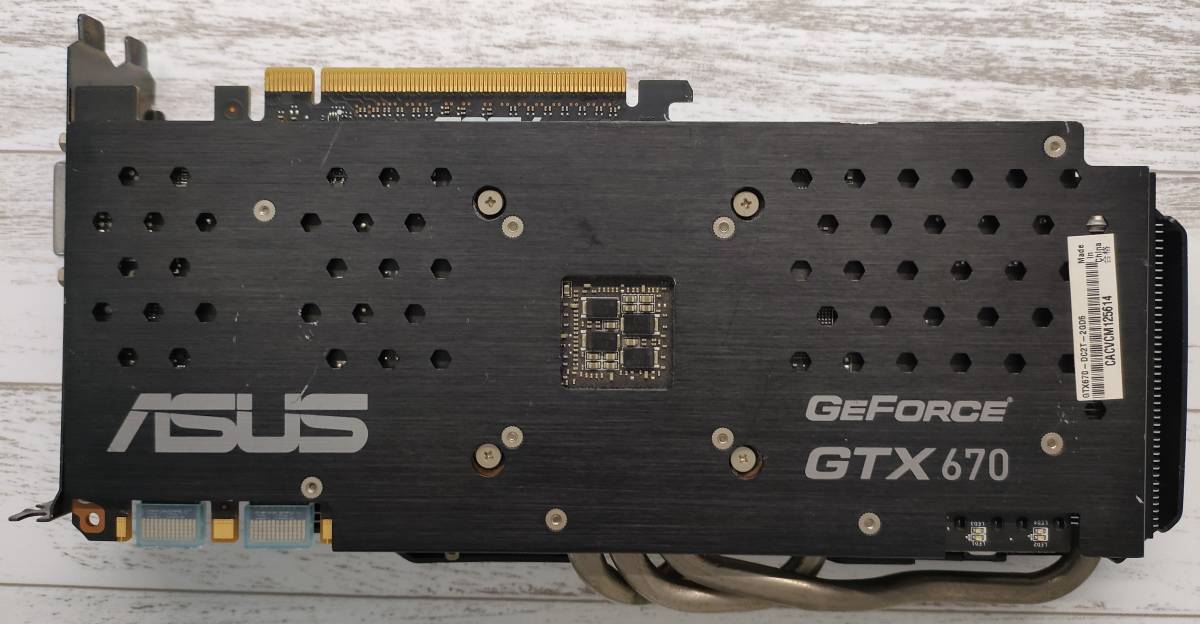 ★ASUS GTX670-DC2T-2GD5 (GeForce GTX670)★_画像2