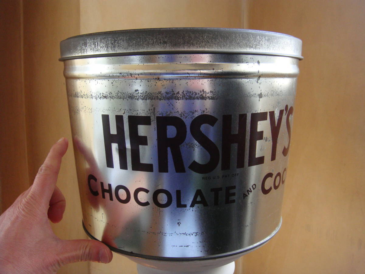 ◆ USAヴィンテージ HERSHEY'S ハーシーズチョコレート 業務用大型コンテナ缶 カフェのインテリアや什器に 看板 ディスプレイ 希少_画像3