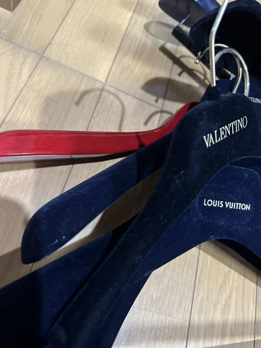 ハンガー ブランドハンガー LOUIS VUITTON ルイヴィトン Valentino バレンチノ VULCANIZE まとめ売り_画像8