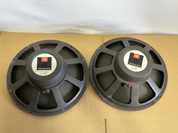 「岐阜発送」2311252　JBL　2205B　ウーハーユニットペア　動作確認済　中古現状品_画像4