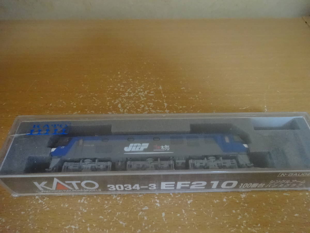 KATO　3034-3　EF210　100　シングルアームパンタ_画像1