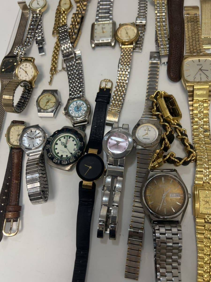 1円〜 腕時計 SEIKO CITIZEN CASIO ダンヒル LANVIN 自動巻き 手巻き QZ 稼働 不動 200点 アンティーク ジャンク品 約 6.4Kg掘り出し物_画像2