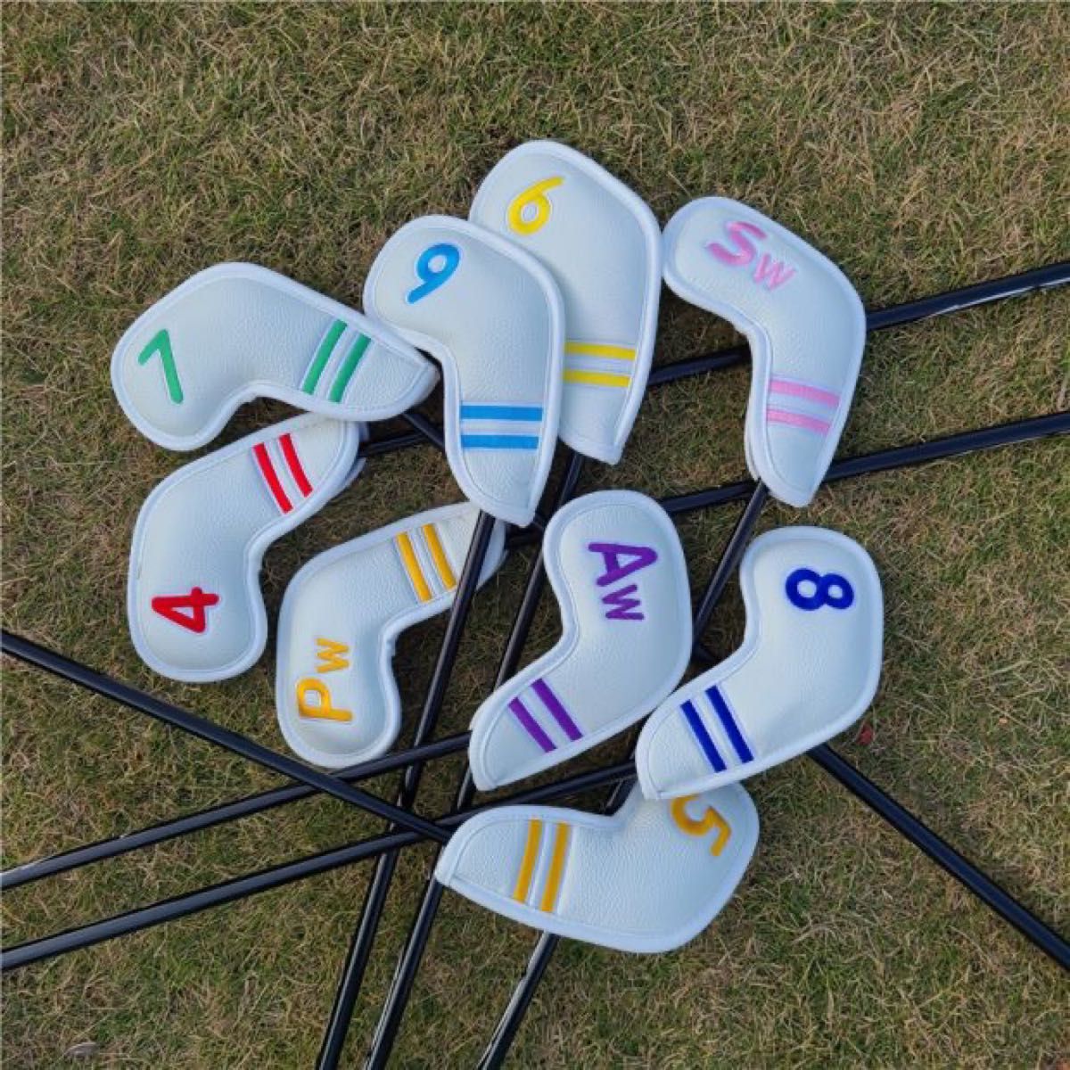 【新品9枚セット】ゴルフアイアンカバー 9枚セット　刺繍数字シンプル　白色