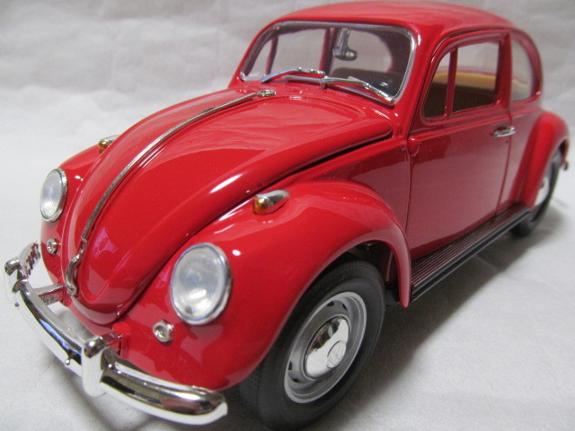 《全国一律送料800円》超希少 １／１８ VW ビートル 1967年 赤色 Kofer カブトムシ Beetle 空冷 ケーファー_掲載写真は他の同型モデルを流用しました