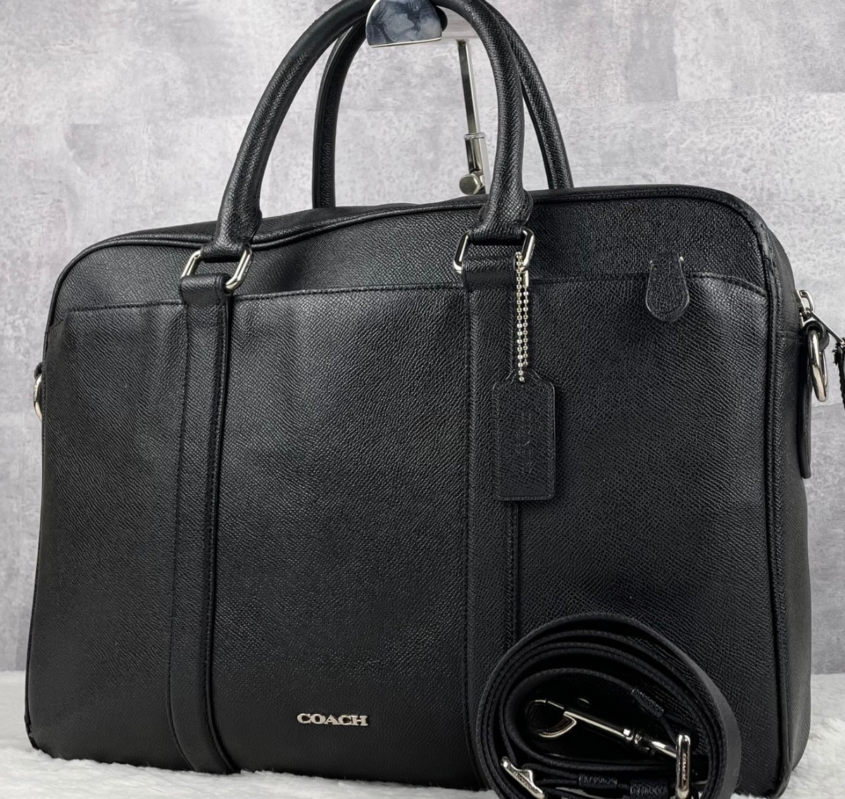 1円~ 極美品 COACH コーチ A4 通勤 書類 メンズ ビジネスバッグ ブリーフケース ショルダー 2way メトロポリタン ファスナー 斜め掛け 黒_画像1